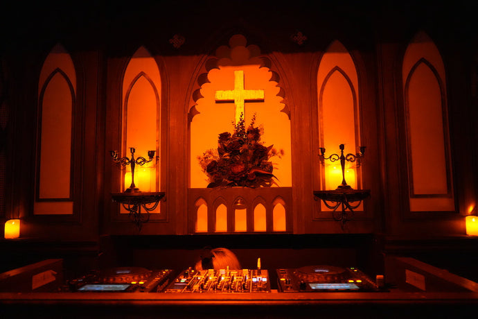 Satanism in Japan: Explore La Carmina's Favorite Spots